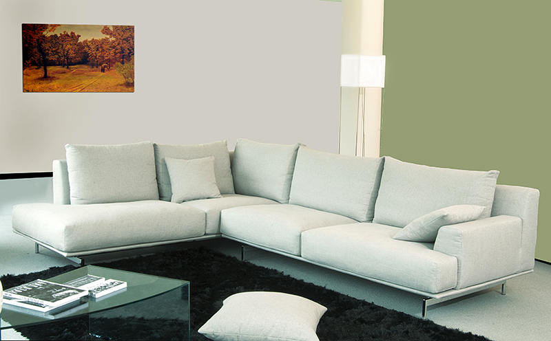 produzione poltrone a Milano divano moderno sofia