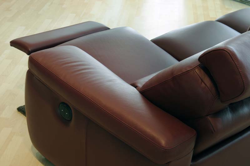 produzione poltrone In Brianza divano moderno barbara